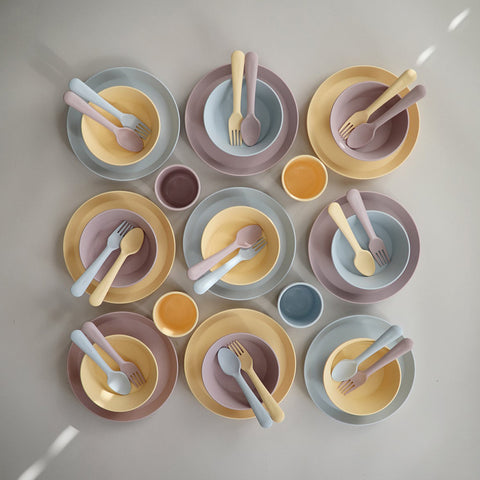 Lilac Plates - Set of 2